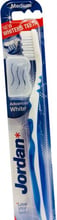 Jordan Advanced Toothbrush Зубная щетка с колпачком для путешествий синяя