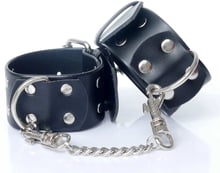 Наручники Fetish Boss Series - Handcuffs with studs (BS3300092)