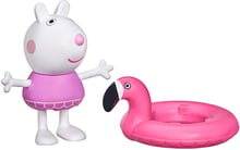 Фигурка Peppa Pig серии Веселые друзья - Сюзи с кругом Фламинго (F2206)