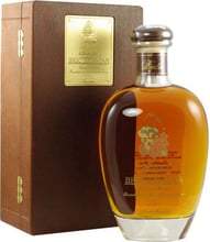 Граппа Bric del Gaian, Distillerie Berta, 0.7л, wooden box (BW46073)