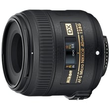 Объектив для фотоаппарата Nikon AF-S DX Micro Nikkor 40mm f/2.8G: Тип объектива Портретный