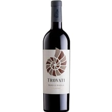 Вино Trovati Nero d'Avola Sicilia DOC красное сухое 13 % 0.75 л (WHS8032601682424): Страна производитель Италия