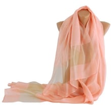 Женский шарф Traum розовый (2495-62)