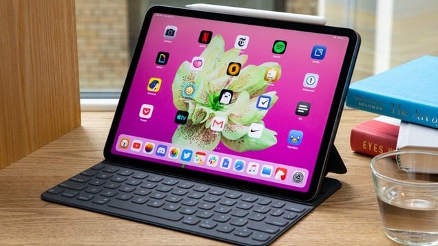 Apple iPad Pro 14