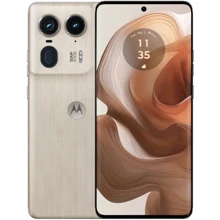 Смартфон Motorola Edge 50 Ultra 5G 16/1TB Nordic Wood (UA UCRF): Дисплей 6.7" P-OLED (2712x1220) / 444 ppi / Gorilla Glass Victus