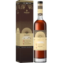 Бренди Ararat Armenia 10 years old gift box 0.75 л 45% (STA4850001003823): Объем, л 0.75