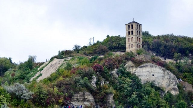 Лядовский монастырь в скале, Винницкая обл.