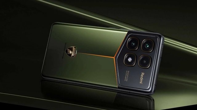 Xiaomi Redmi K70 Ultra Lamborghini Edition